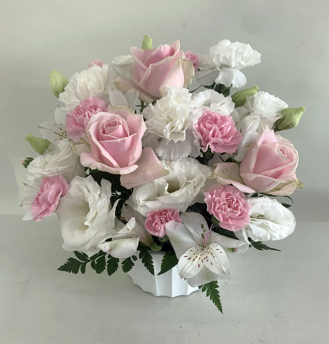 御供え用洋花アレンジメント