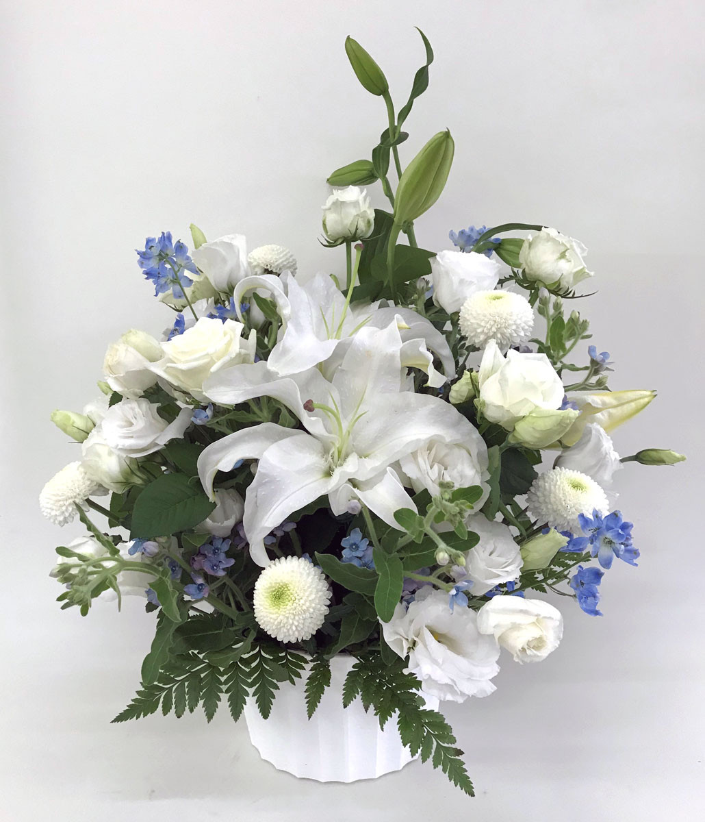 御供え用アレンジメント（洋花中心）